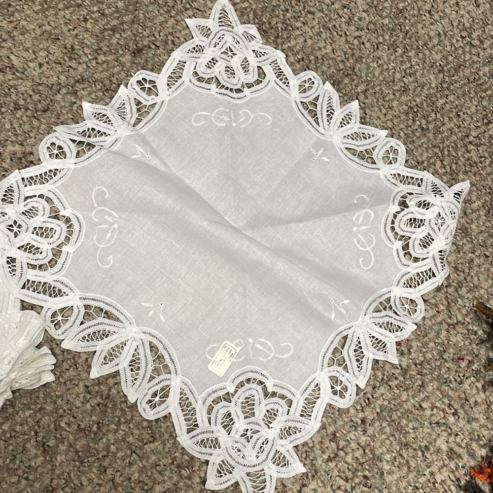 Handmade 12 pc 100% cotton White Lace Table Napkins